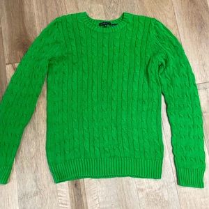 Jeanne Pierre cable knit green sweater, size M. 100% cotton